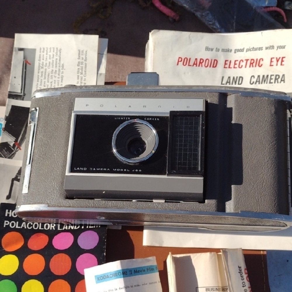 Polaroid Land Camera Model J66 - Gray